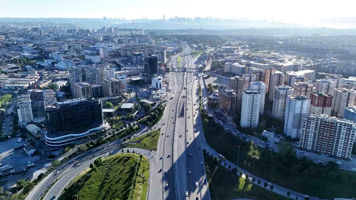 İstanbul\'da Bayramda Trafik Boş Kaldı