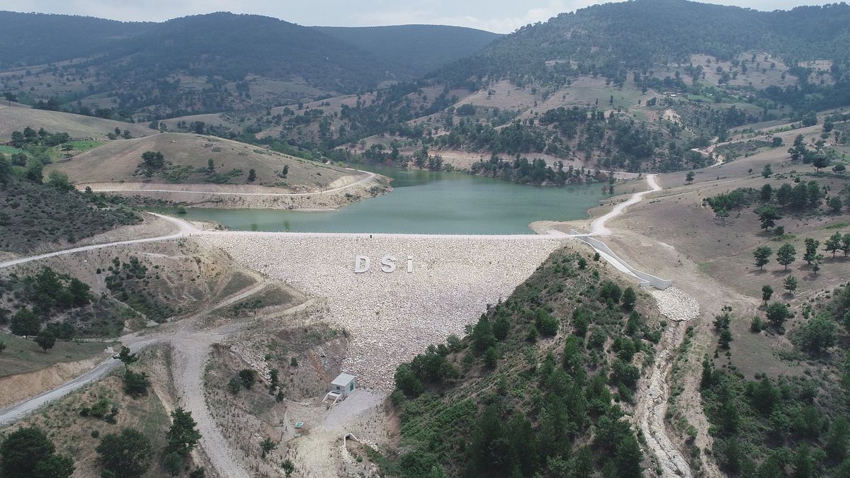 Bursa\'da Boğulma Vakası: 16 Yaşındaki Genç Hayatını Kaybetti