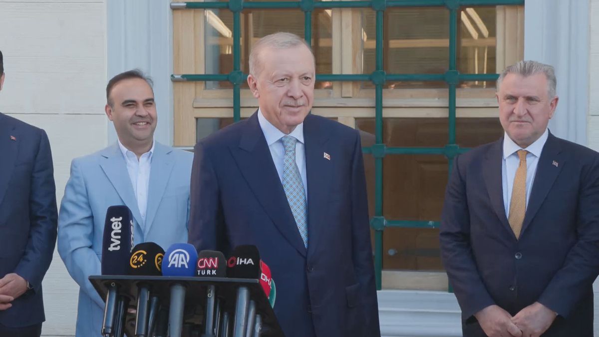 Erdoğan, bayram namazını Büyük Çamlıca Camii\'nde kıldı