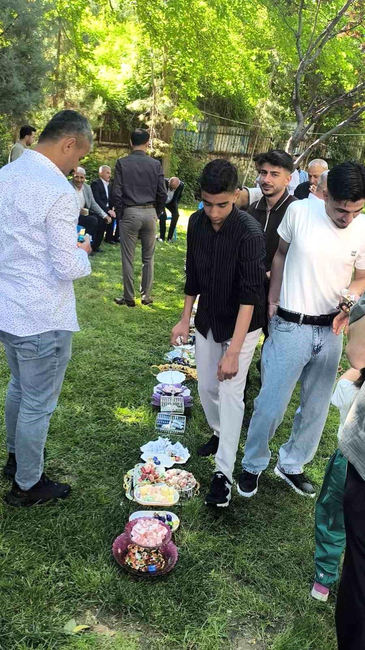 Silvan\'da Bayram Coşkusu Yeniden Canlandı