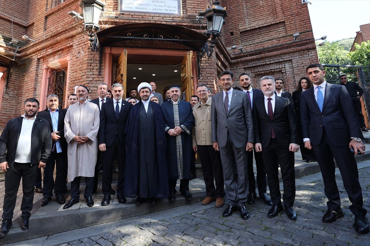 Kavelaşvili, Tiflis\'te Müslümanların Bayramını Kutladı