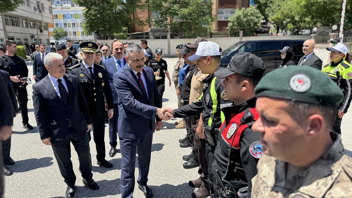 Bakan Çiftçi Bayramda Konya\'da