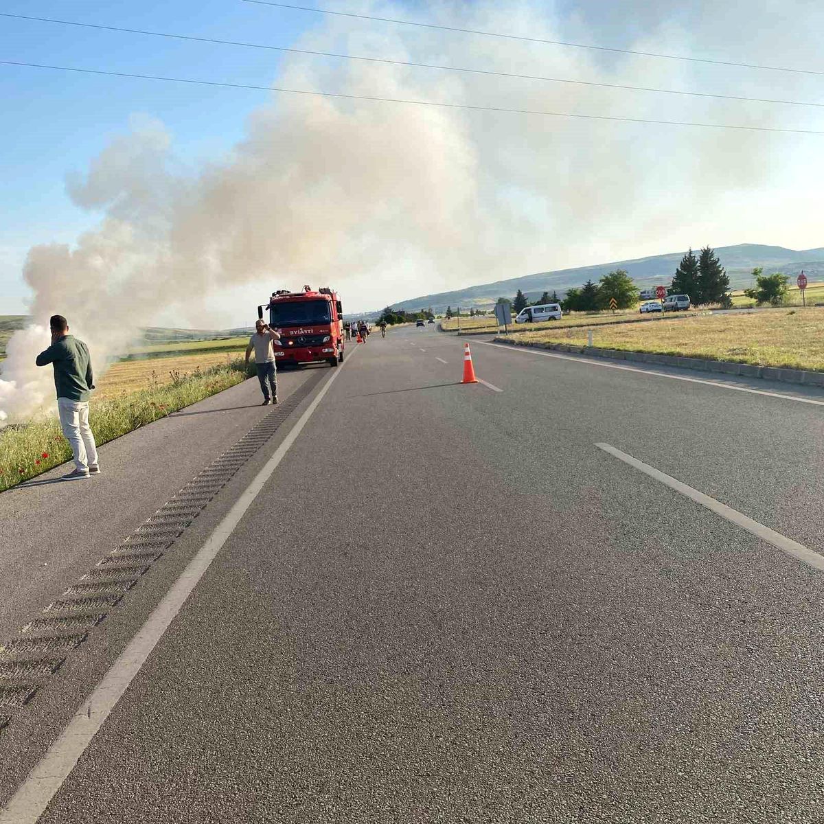 Kilis\'te Otomobil Devrildi: 7 Yaralı
