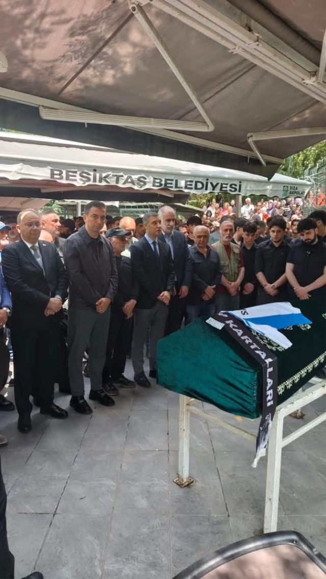 <a class='keyword-sd' href='/motosiklet/' title='Motosiklet'>Motosiklet</a> kazasında ağır yaralanan lise öğrencisi, 19 günlük yaşam mücadelesini kaybetti
