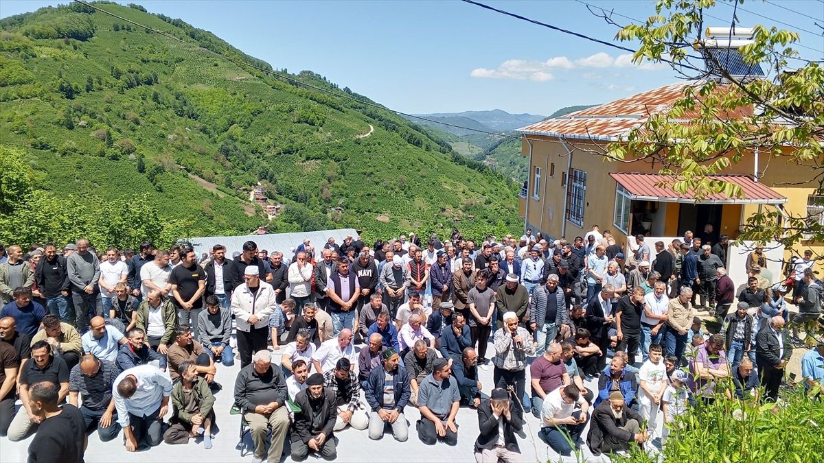 Gölköy\'de Yangın faciası: Genç hayatını kaybetti