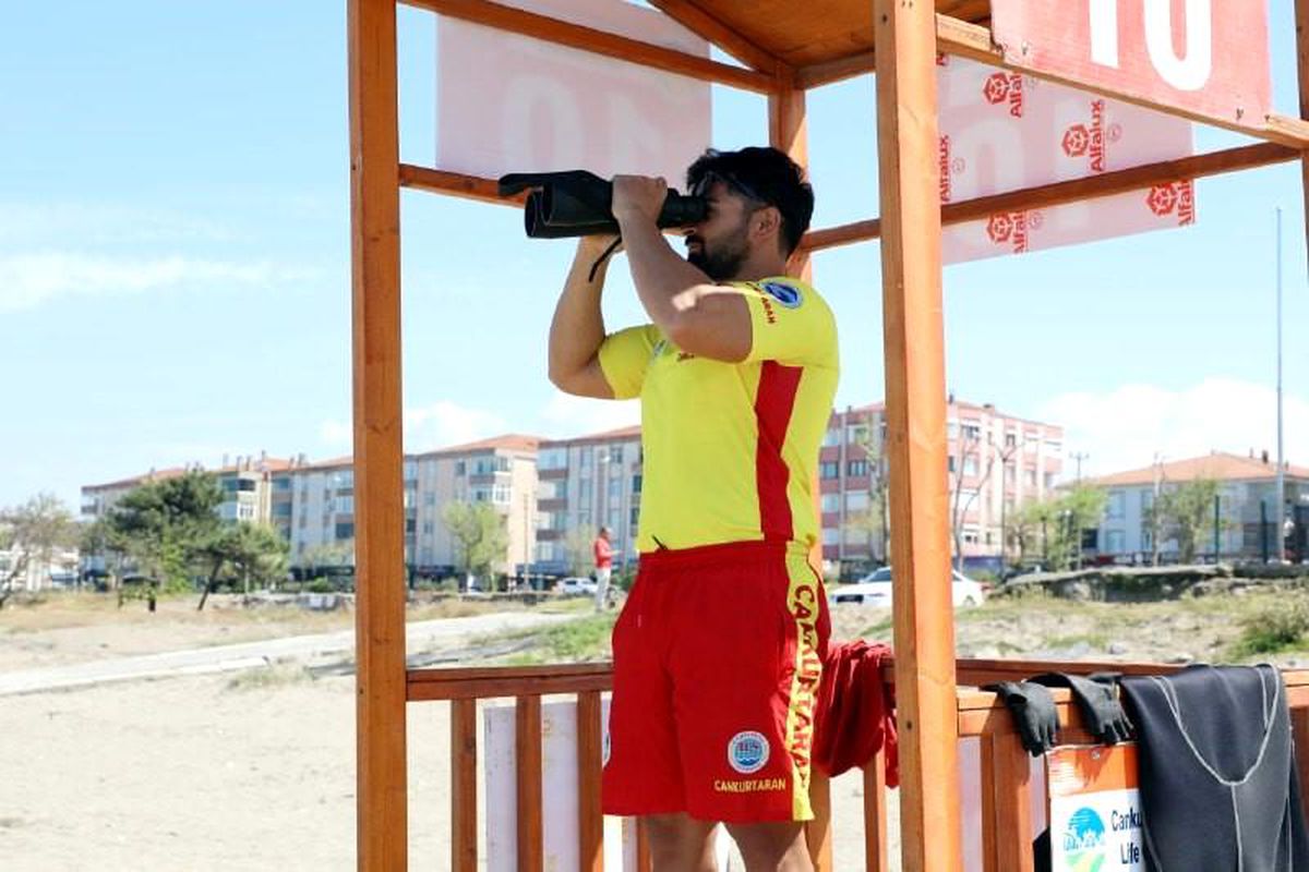 Sakarya\'da bayramda cankurtaranların hayat nöbeti