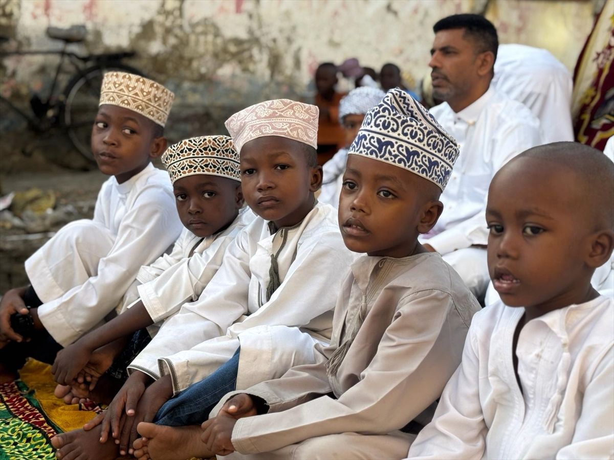 Tanzania\'da Kurban Bayramı Coşkusu