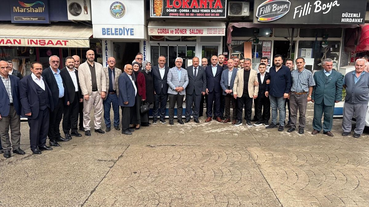 AK Parti Salıpazarı\'nda Bayramlaşma