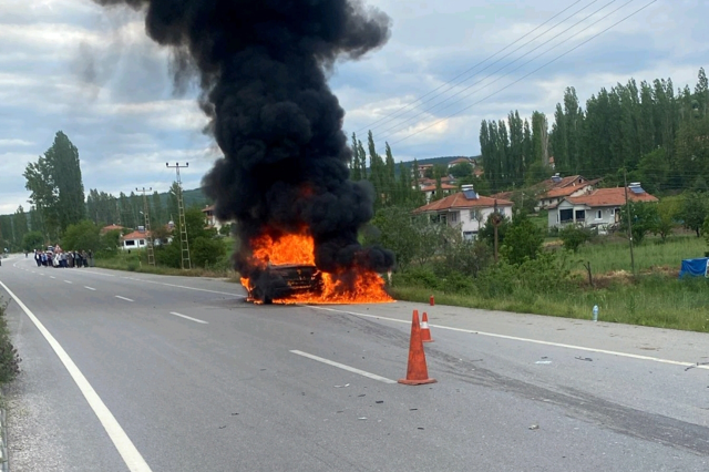 Amasya'da feci kaza: Dede ve torun hayatını kaybetti