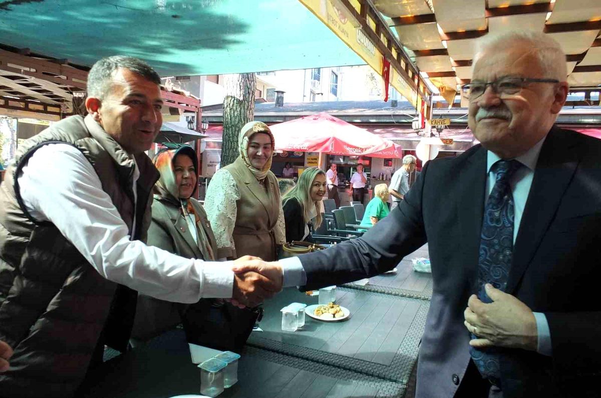 Burhaniye\'de bayramlaşma töreninde birlik vurgusu