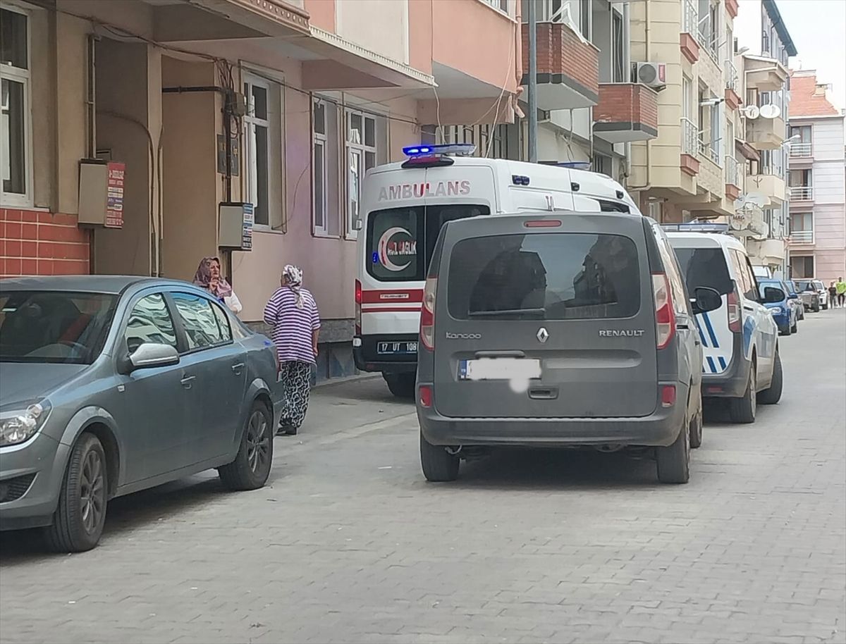 Gelibolu\'da Yalnız Yaşayan Adam Ölü Bulundu