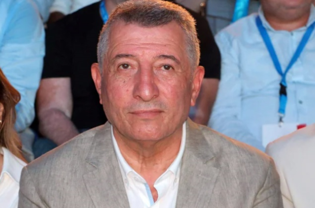 İzmir Güzelbahçe Belediye Başkanı Günay görevden uzaklaştırıldı