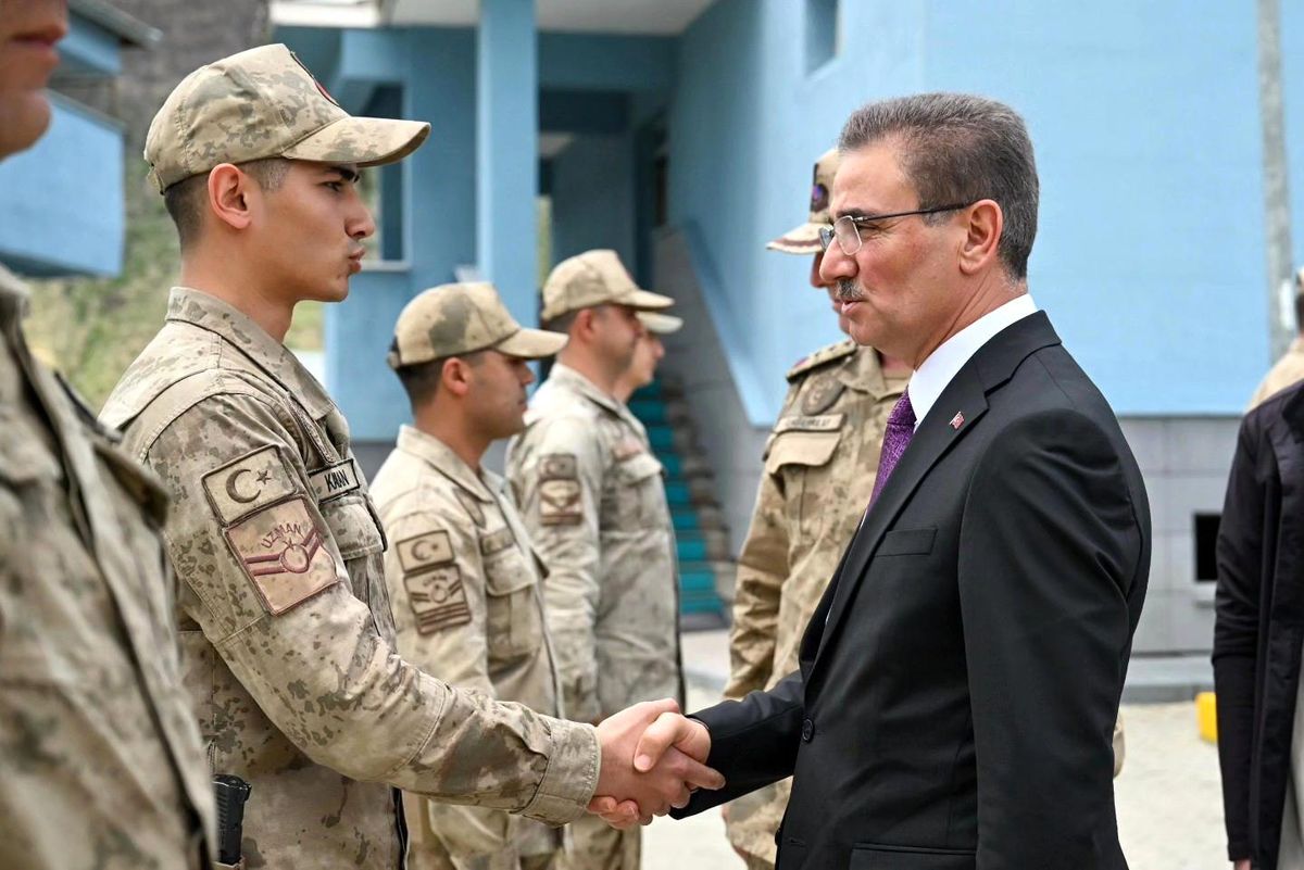 Vali Baruş, Jandarma Personelini Ziyaret Etti