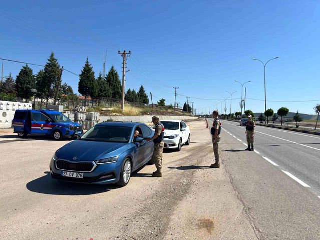 Gaziantep'te Dronlu Bayram Trafik Denetimi