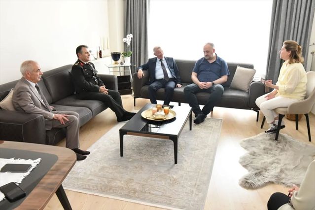 Keşan'da şehit ailesine bayram ziyareti