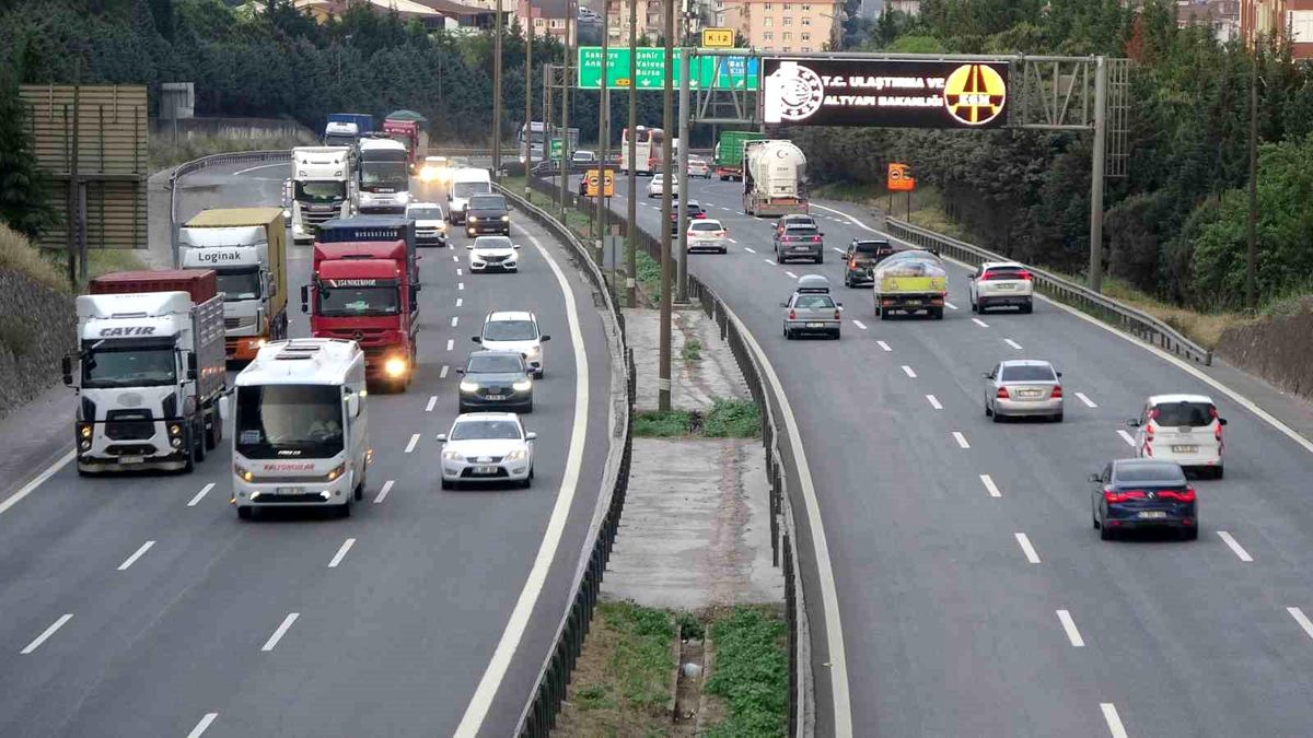 Kocaeli\'de Bayramda Ağır Vasıta Kısıtlaması