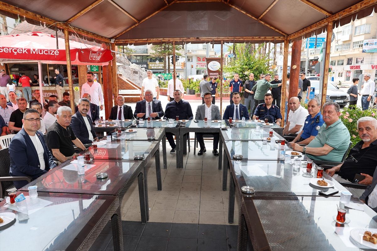 Kumluca\'da Bayram Coşkusu