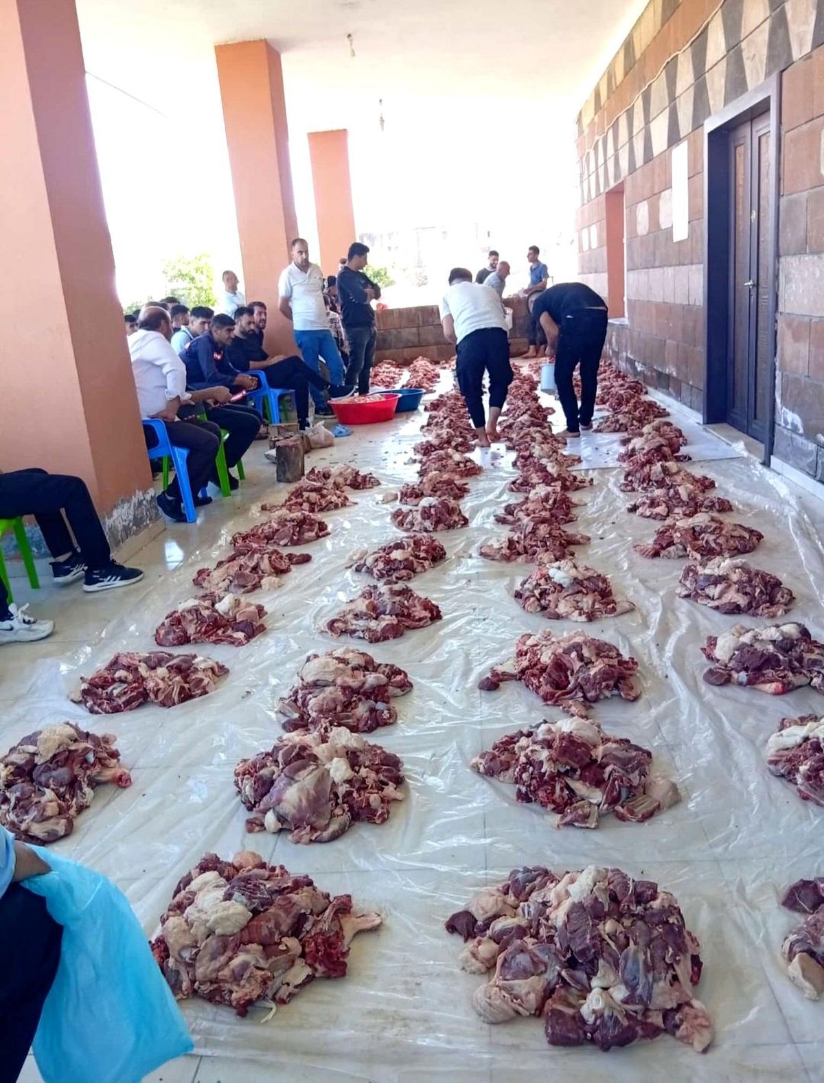 Mazıdağı\'nda Ortak Kurban Geleneği Devam Ediyor