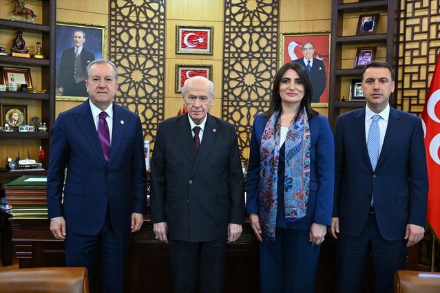 Bahçeli, Siyasi Partilerle Bayramlaştı
