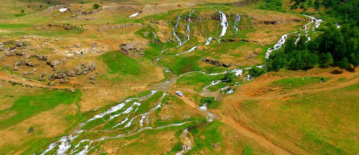 Tercan\'da Gizli Cennet: Konarlı Şelalesi