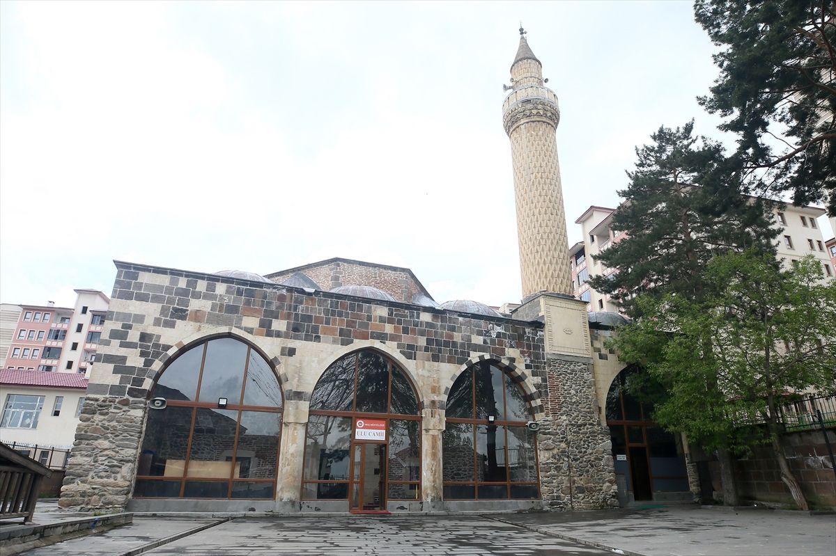 Öğrencilerden Gönüllü Onarım Projesi