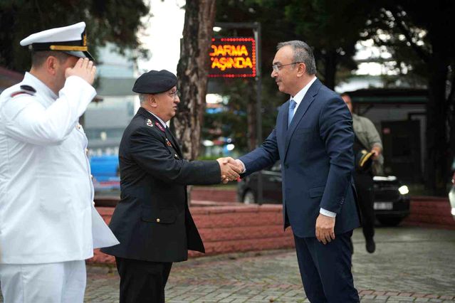 Vali Soytürk'ten Jandarma'ya Bayram Ziyareti