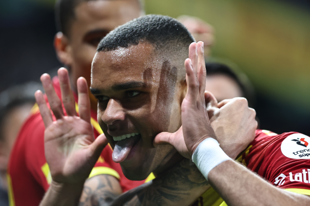 Transfer bitmek üzere! Juan, Göztepe'den dünya devine gidiyor