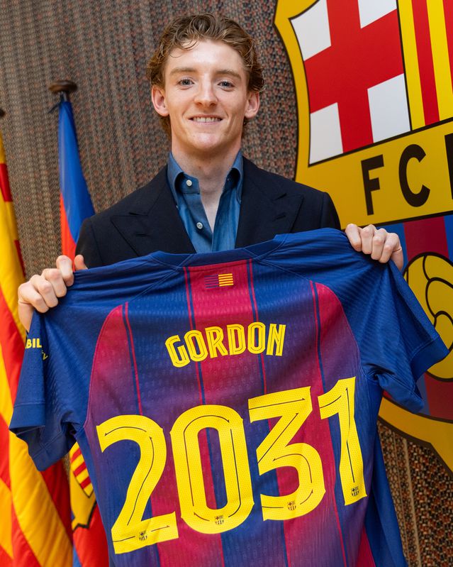Barcelona, Anthony Gordon'u Transfer Etti