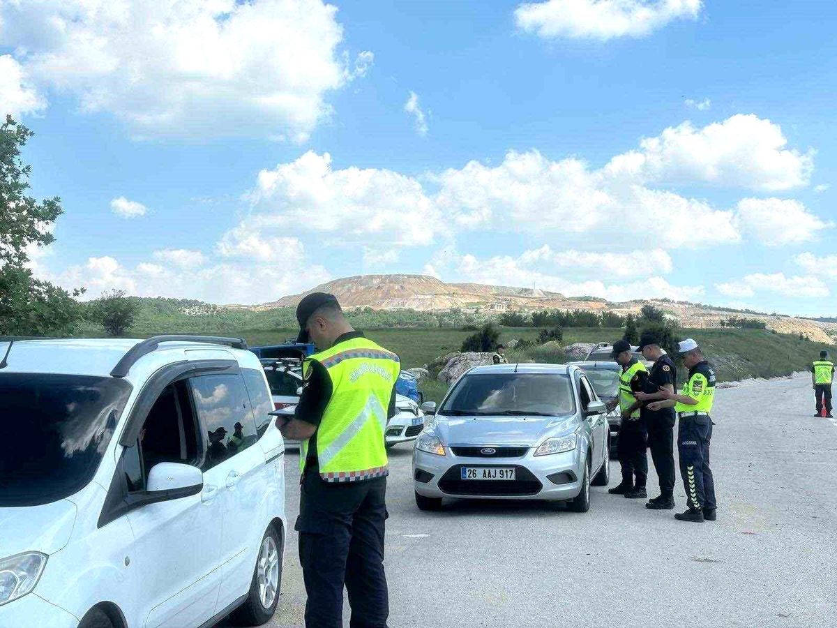 Söğüt\'te Kurban Bayramı Yol Kontrolü