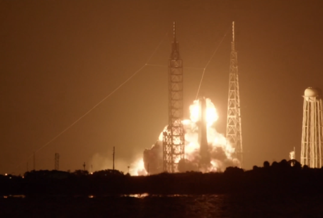 Blue Origin roket testinde patlama