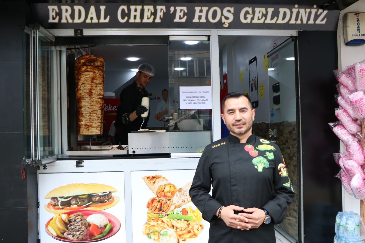 Erdal Usta\'dan Engelli Çocuklara Destek Projesi