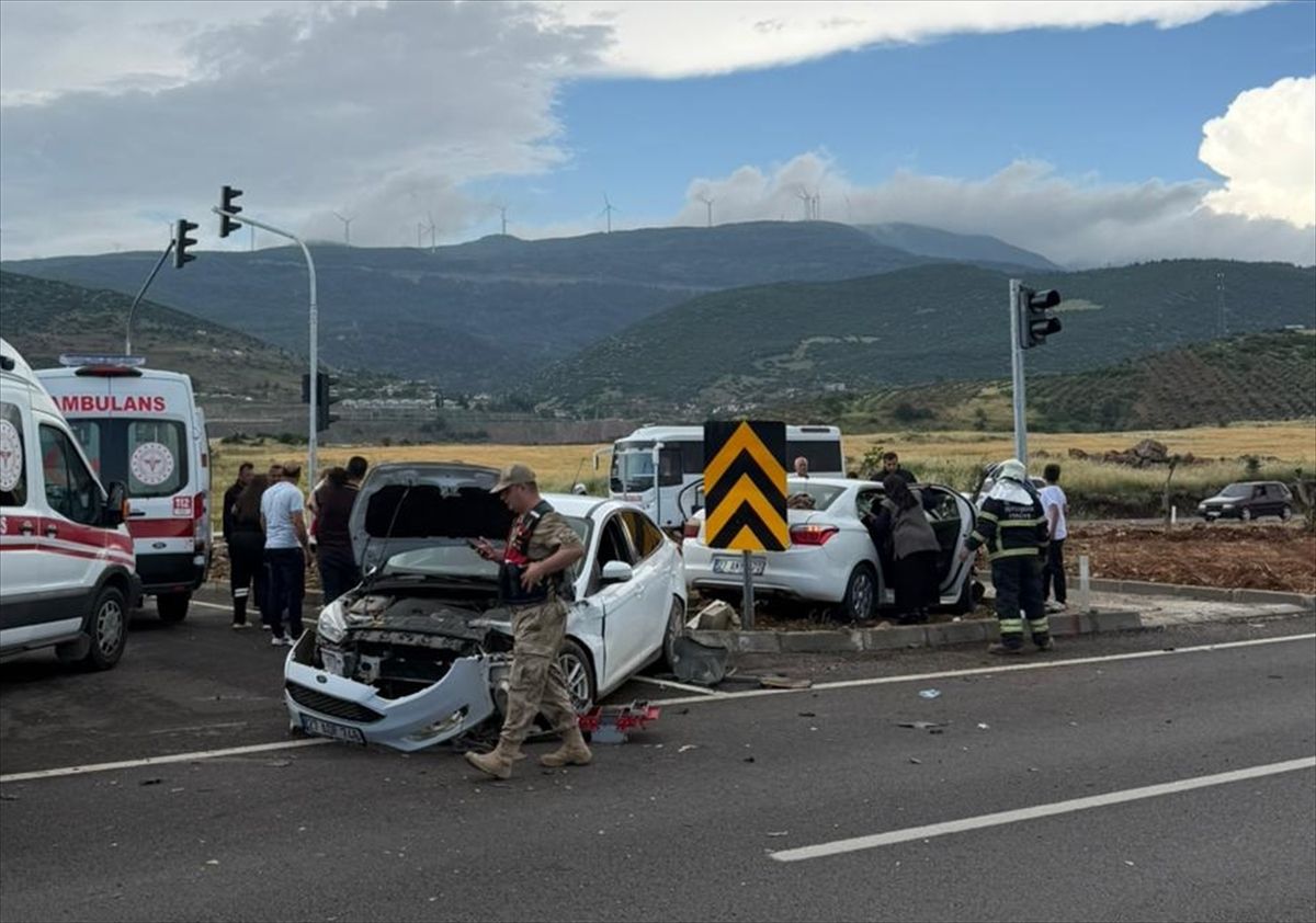 Gaziantep\'te Trafik Kazası: 6 Yaralı