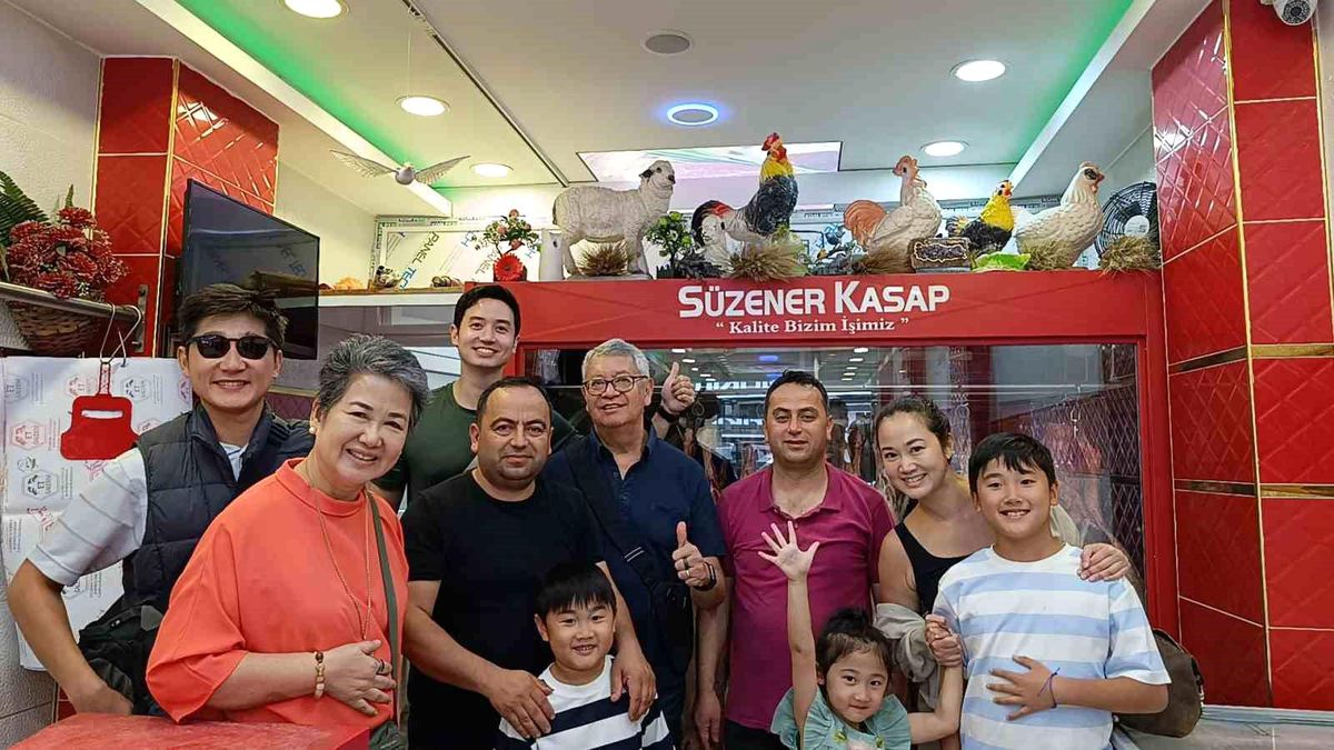 Filipinli Aile Çekerek\'i Keşfetti