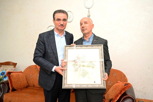 Vali Baruş'tan gazilere bayram ziyareti