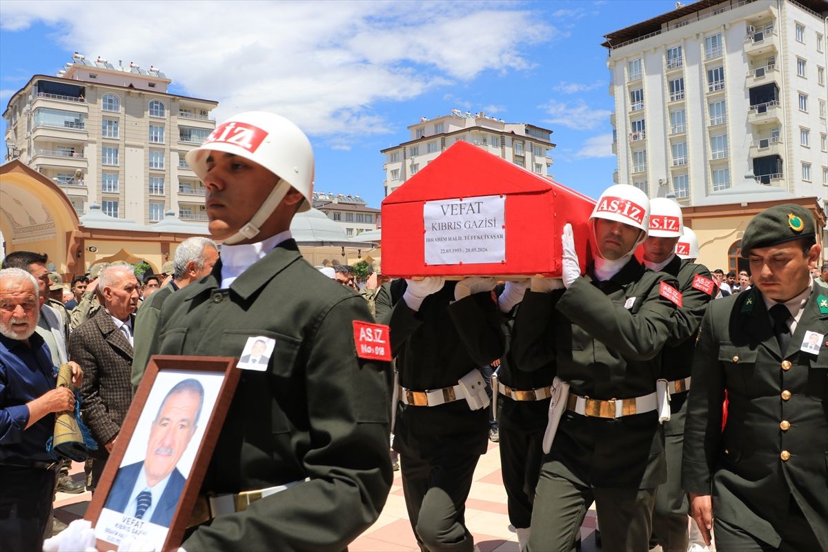 Kıbrıs gazisi İbrahim Halil Tüfekçiyaşar için cenaze töreni