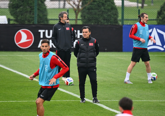 Montella'dan geleceği için açıklama