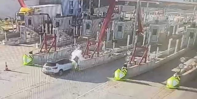 Malkara'da Kaza: Eşini Kaybetti, Kendisi Yaralandı