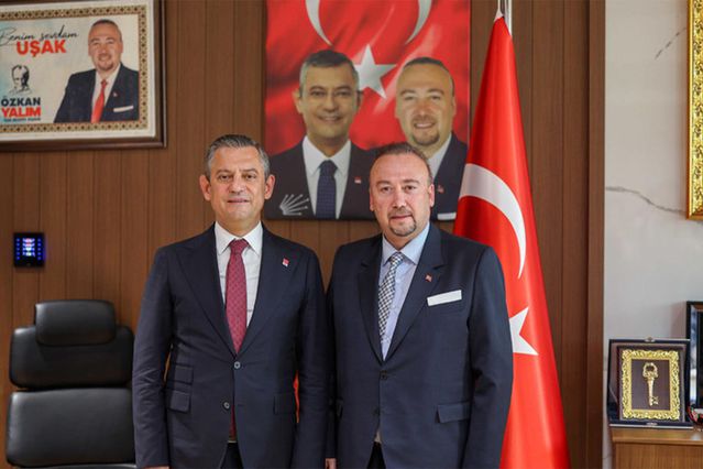 Özkan Yalım ile Özgür Özel arasındaki mesajlar deşifre oldu: Helikopter pazarlığı da yapmışlar