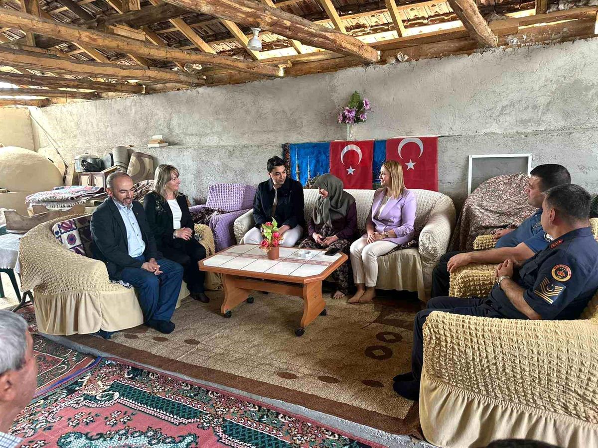 Şehit Annesi Refiye Çakır Bayramda Yalnız Bırakılmadı