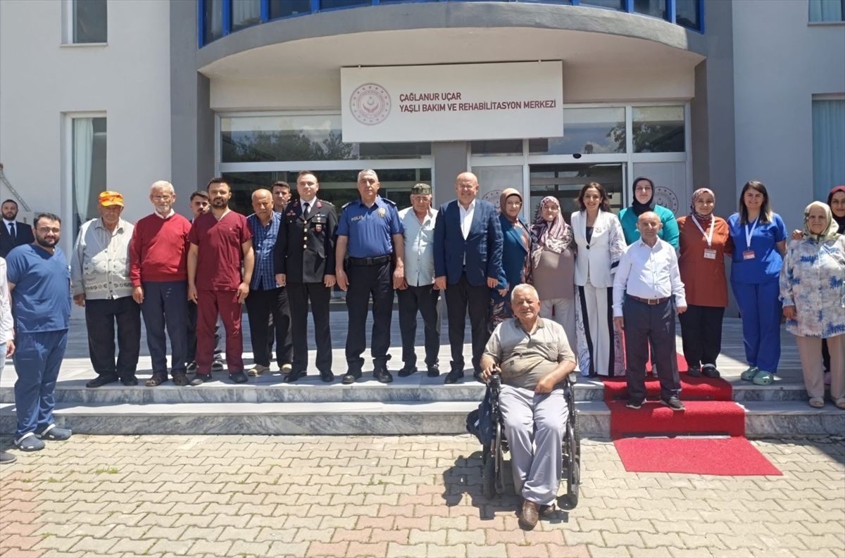 Kaymakam Köken, Yaşlı Bakım Merkezini Ziyaret Etti
