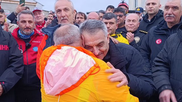 Tüm ilçe seferber olmuştu! 3 yaşındaki Aybüke'den sevindiren haber