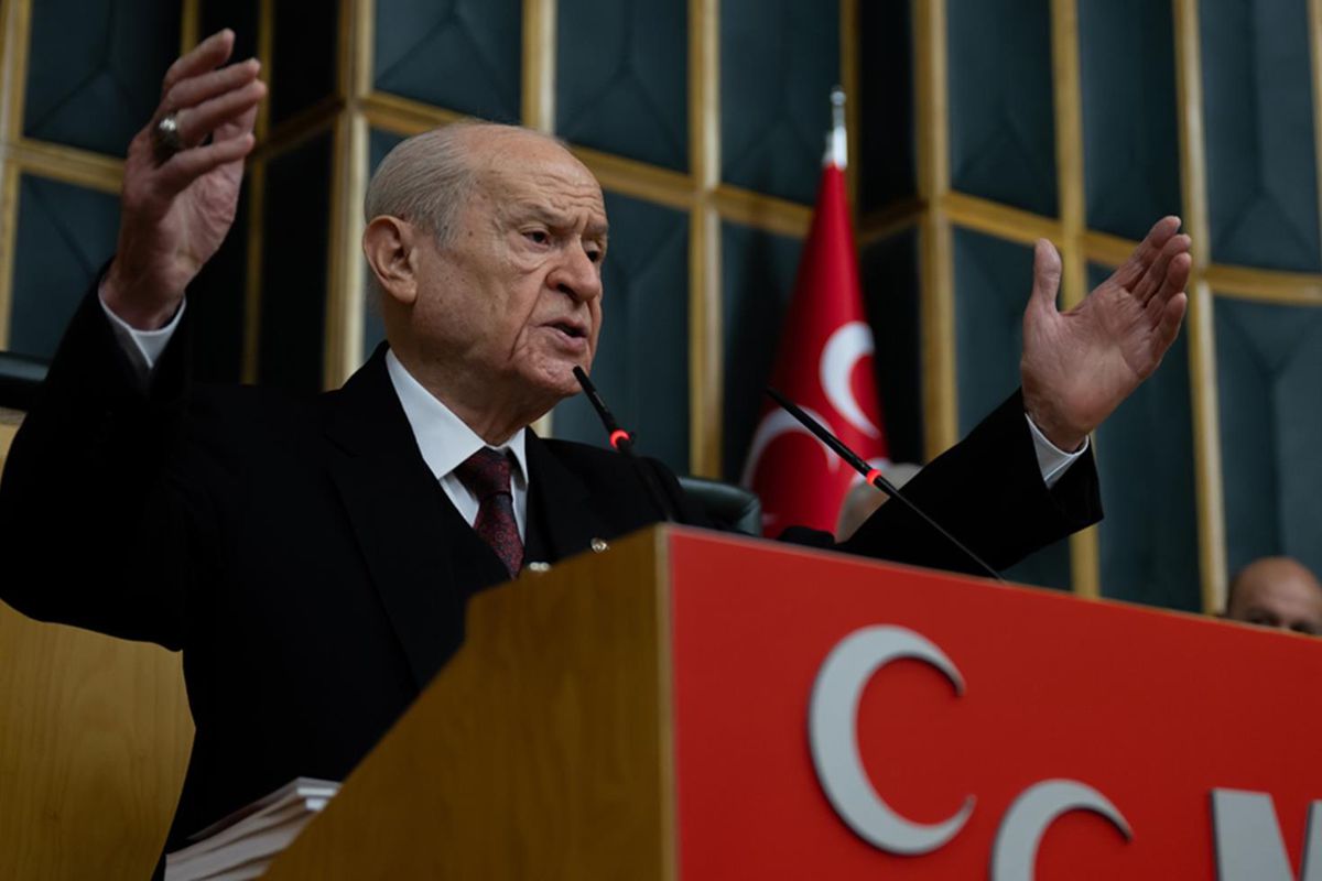 AK Partili Ensarioğlu\'ndan süreç açıklaması: Devlet Bahçeli benden helallik istedi