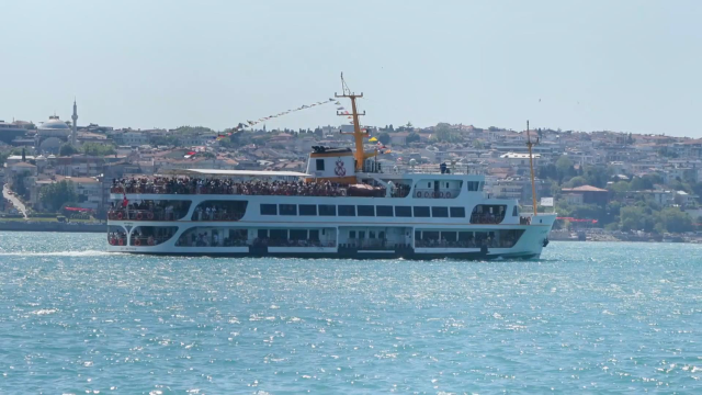Bayram tatilinde akın ettiler! Yolcu sayısı 12 bini aştı