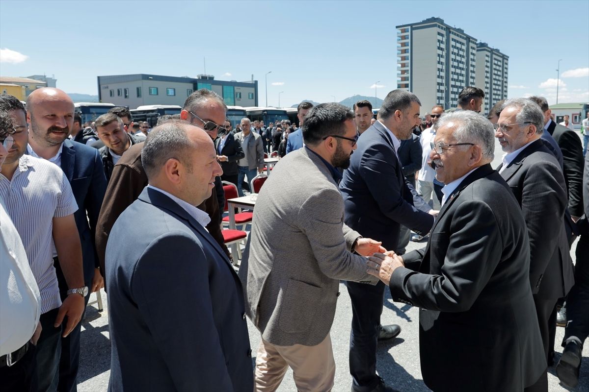 Başkan Büyükkılıç, Ulaşım AŞ Personeliyle Bayramlaştı