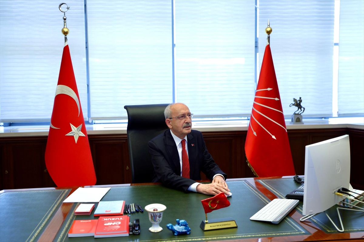 Kılıçdaroğlu, Bayramlaşma İçin Genel Merkezde