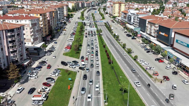 Çorum'da Kurban Bayramı Dönüş Trafiği Yoğunlaştı