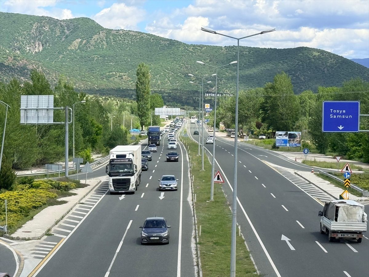 Kurban Bayramı Dönüşünde Trafik Yoğunluğu