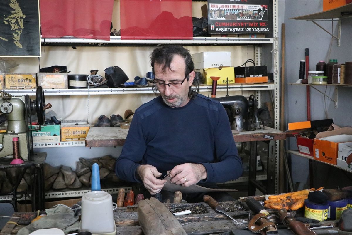 Çarıkçılığın Usta Eli: Mehmet Oskay