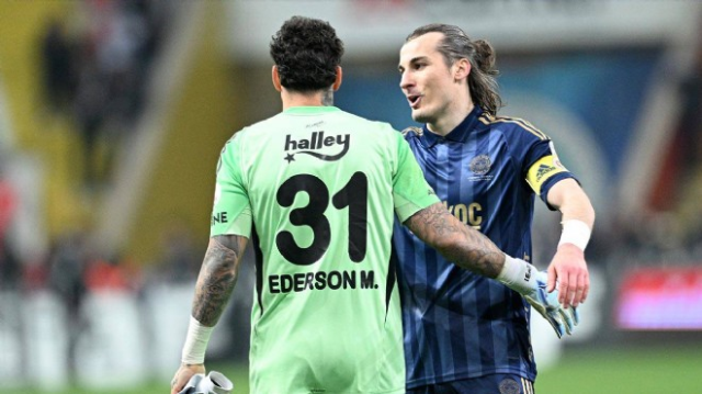 Ederson 31 numarayı bırakıyor