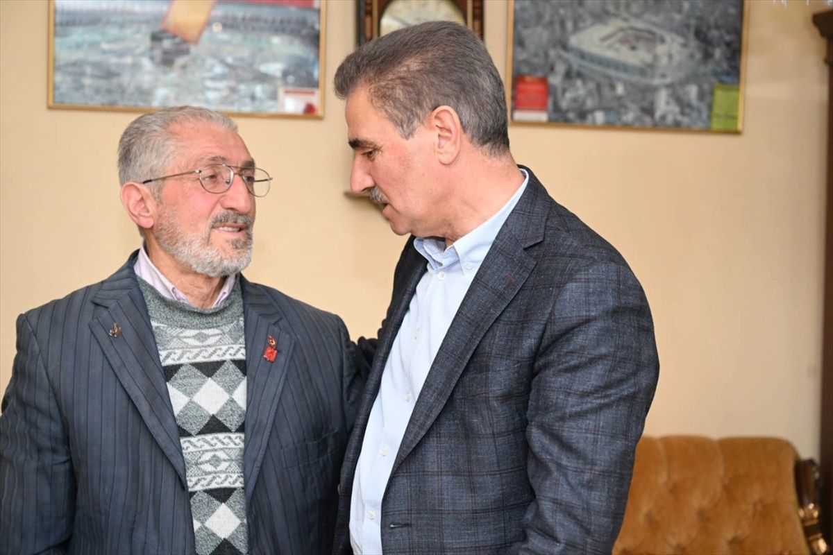 Vali Baruş\'tan şehit aileleri ve gazilere bayram ziyareti